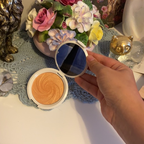 Becca dreamsicle highlight - Picture 3 of 3